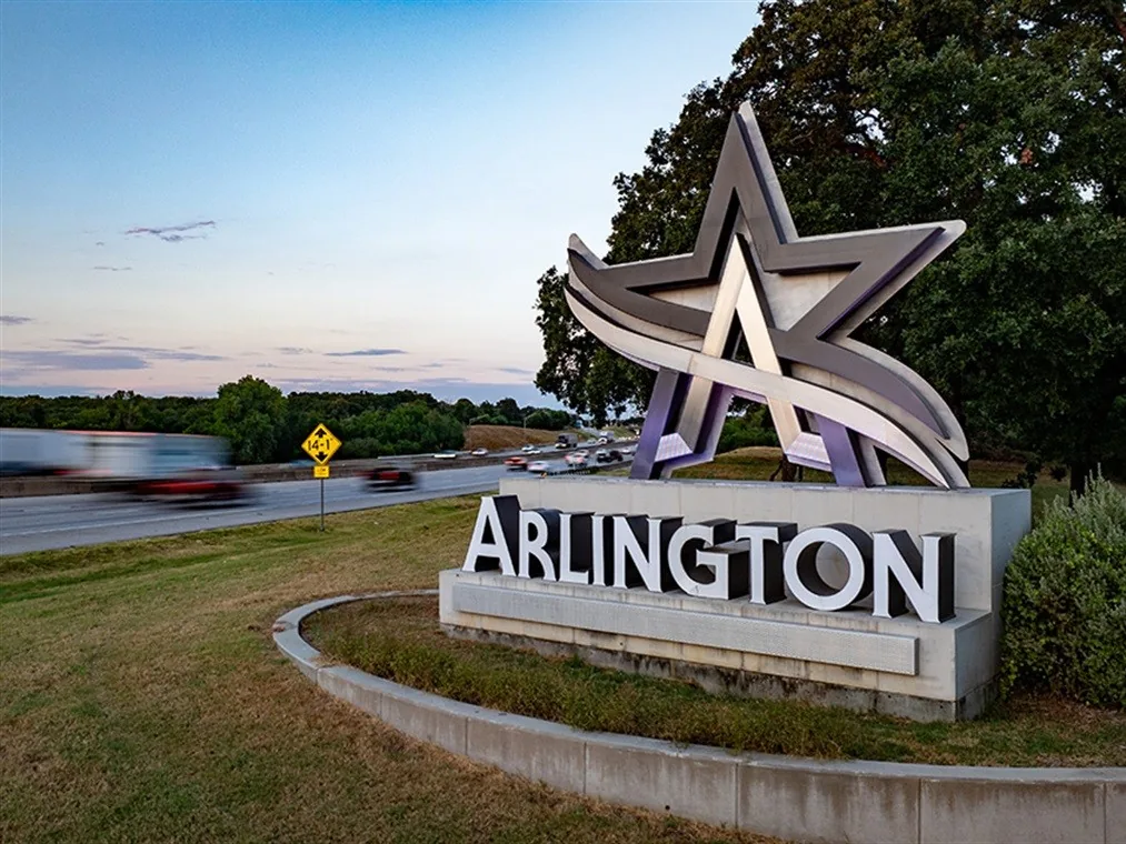 Arlington, TX welcome sign — Arlington moving services by Veterans Moving America